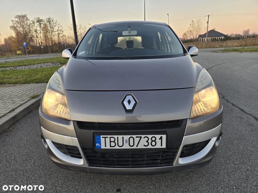 Renault Scenic 1.5 dCi Avantage - 14