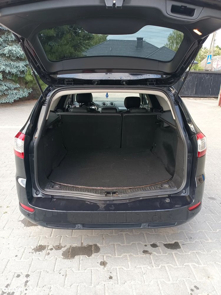 Ford Mondeo 2.0 TDCi Titanium - 30