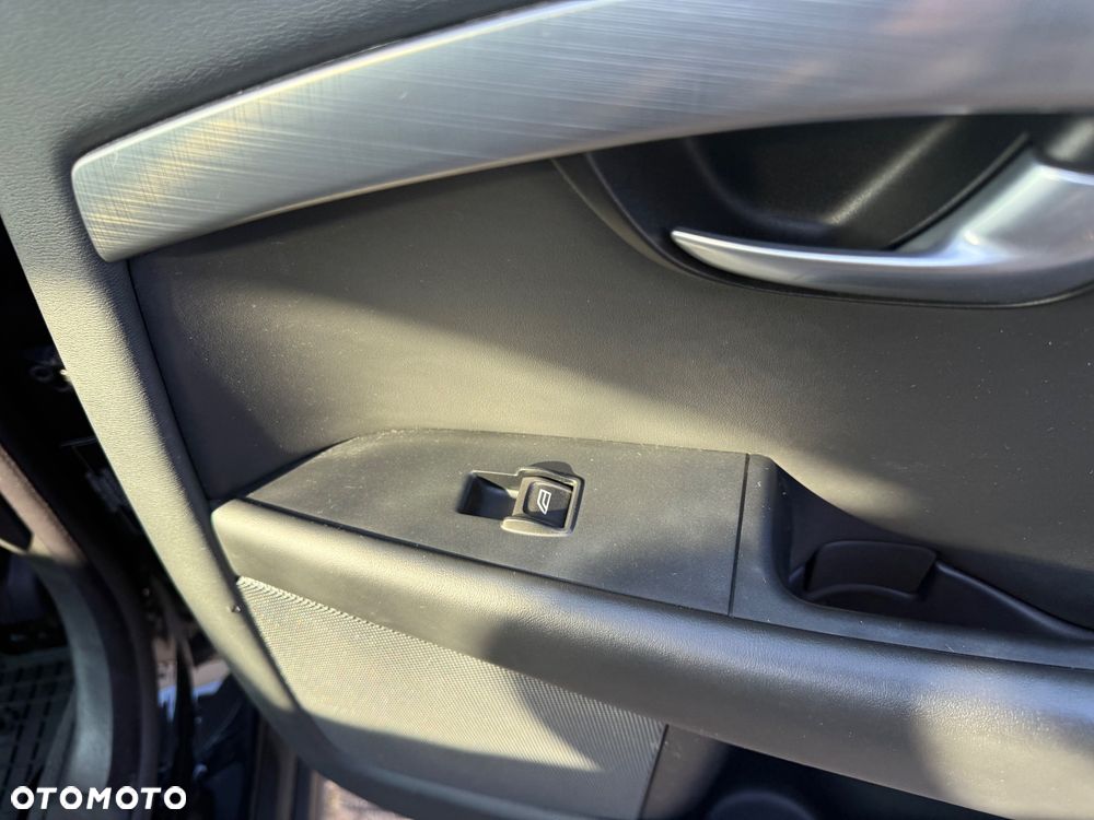 Volvo V70 2.0 Kinetic - 7