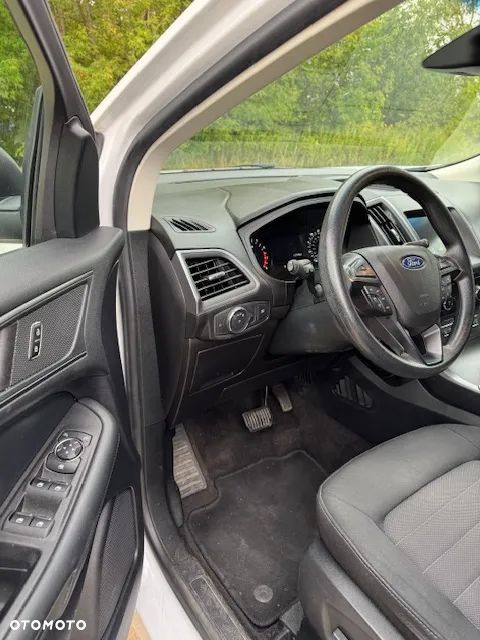 Ford Edge - 10