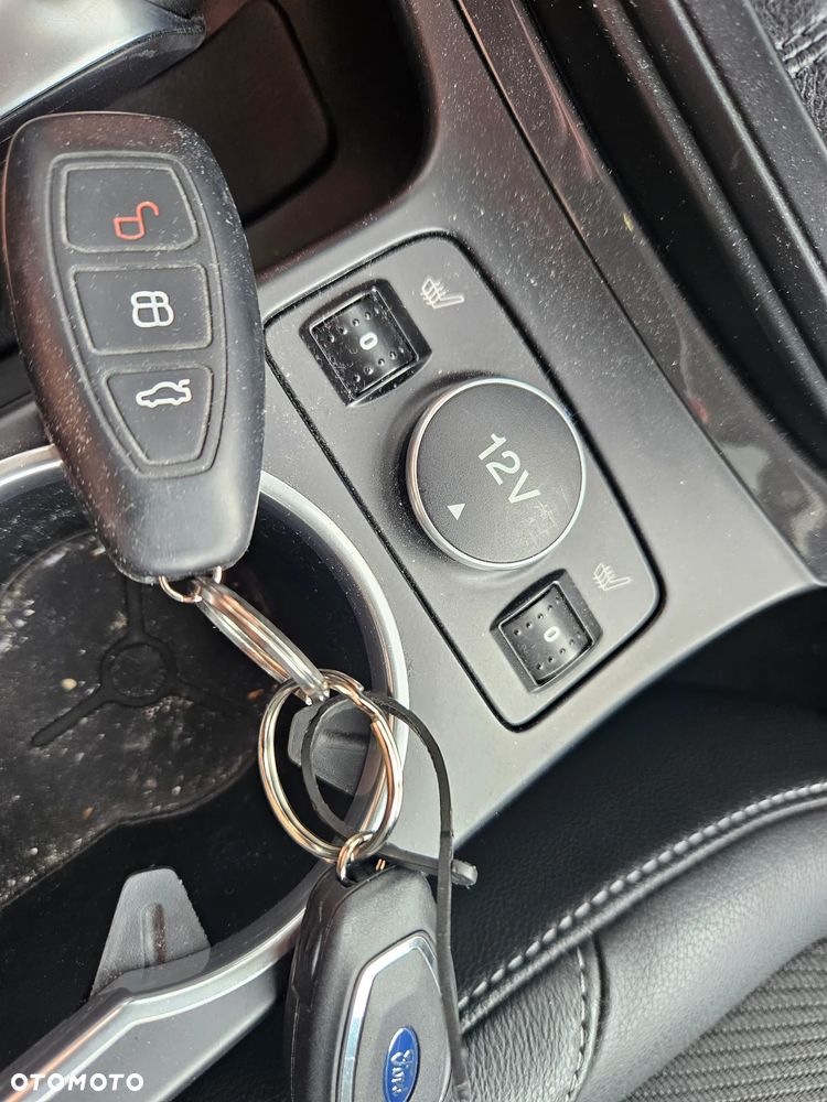 Ford Kuga 2.0 TDCi 4x4 Titanium - 8