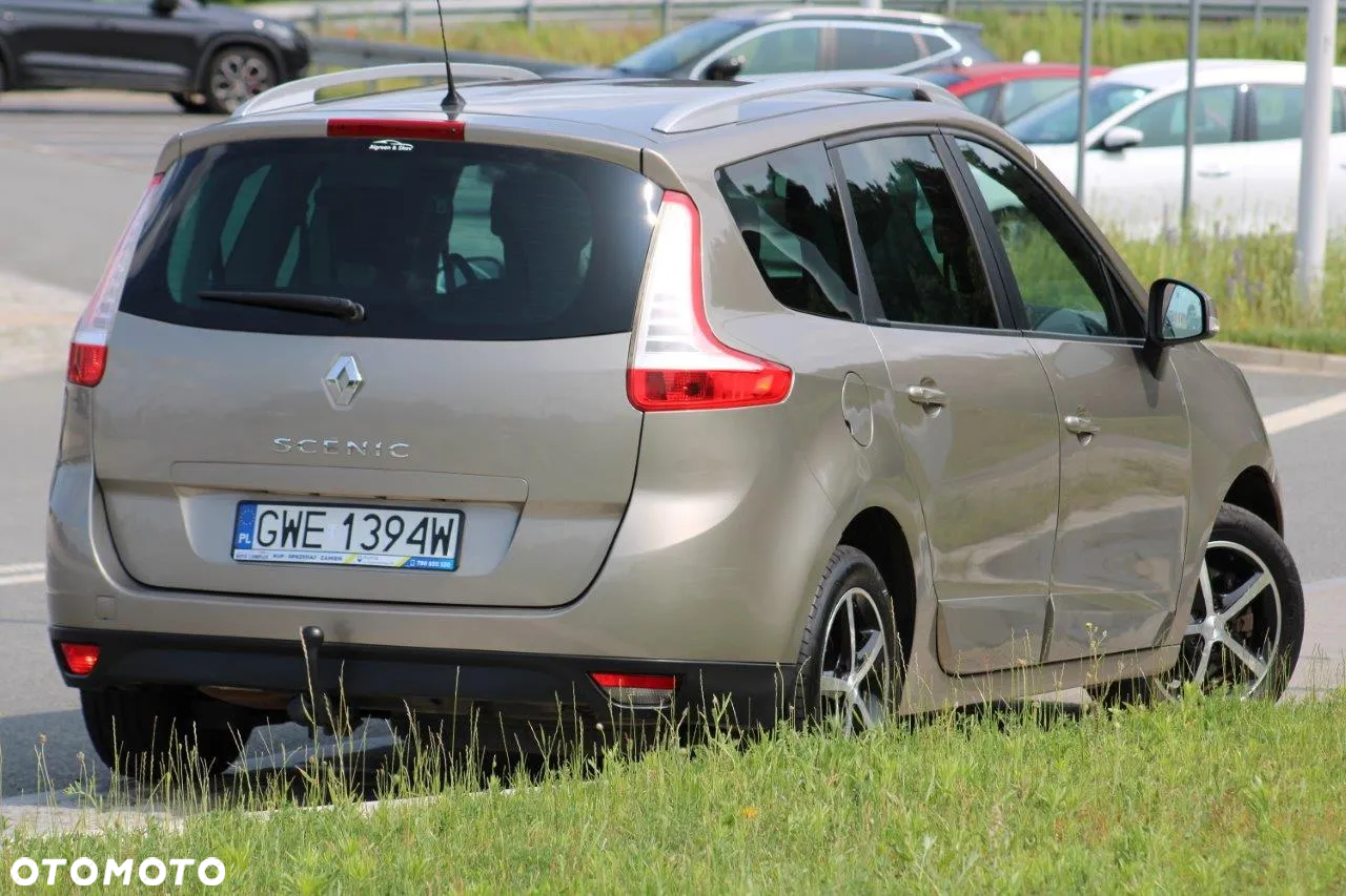 Renault Grand Scenic 1.6 16V 110 Paris - 6