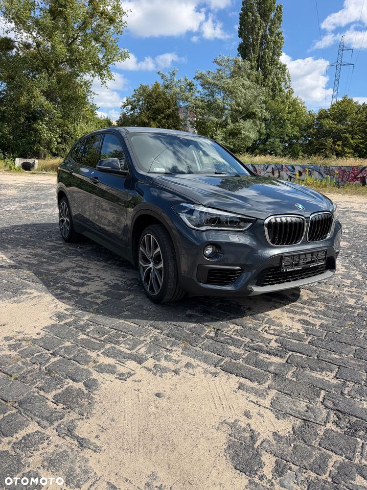 BMW X1 sDrive18i Advantage - 2