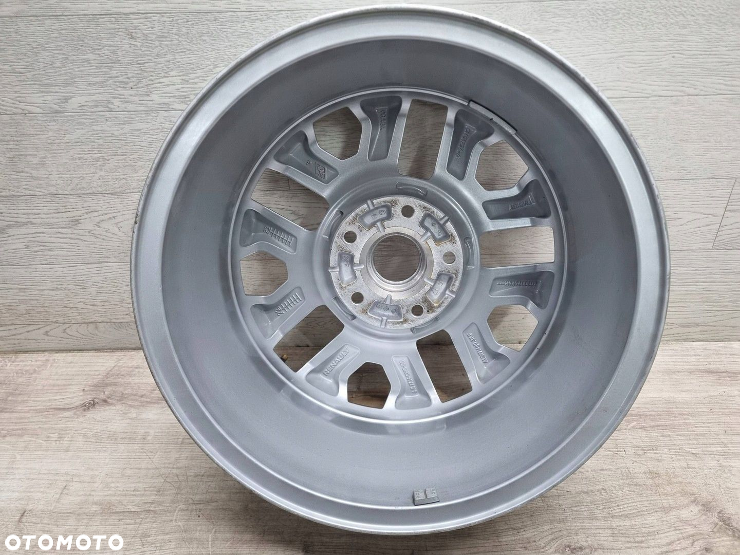 Felga Dacia Duster II 6.5Jx16 CH5-50 Et50 5x114.3 403009696R - 12