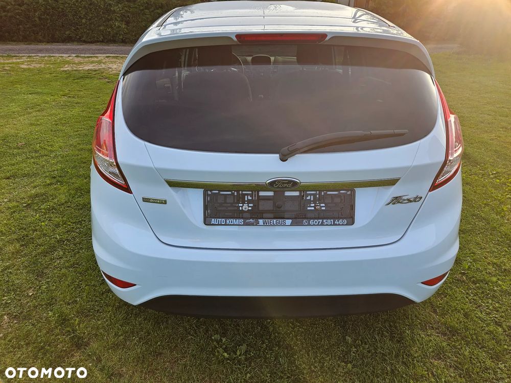 Ford Fiesta 1.0 EcoBoost S&S TITANIUM - 5