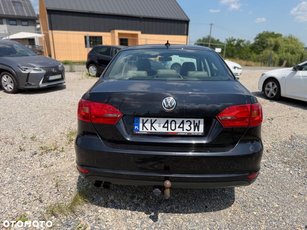 Volkswagen Jetta 1.4 TSI DSG Comfortline - 6