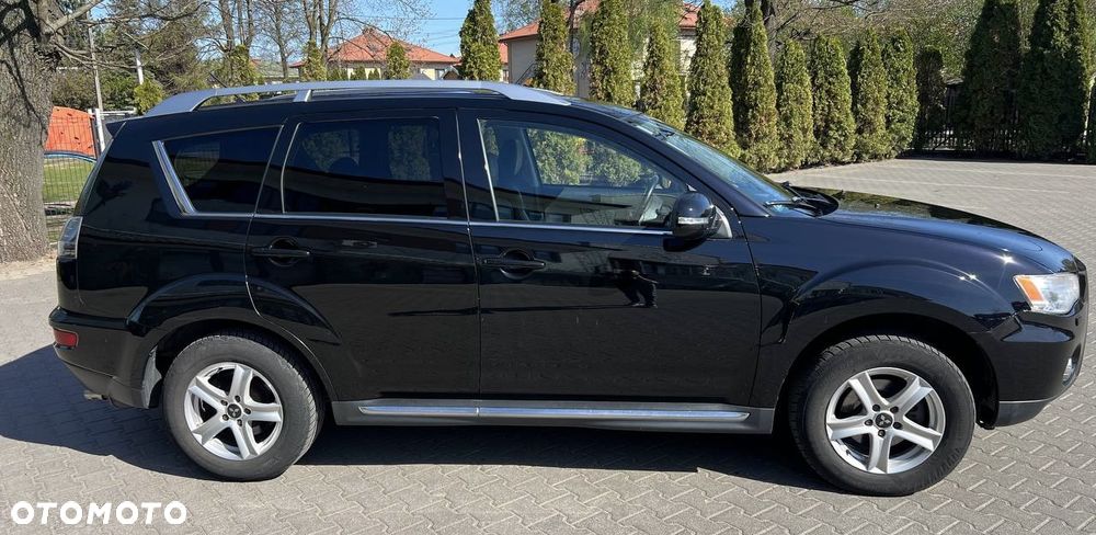 Mitsubishi Outlander 2.0 DID Instyle - 7