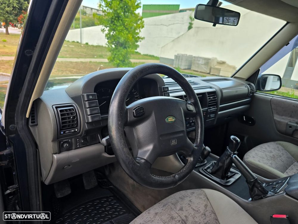 Land Rover Discovery 2.5 TD5 - 11