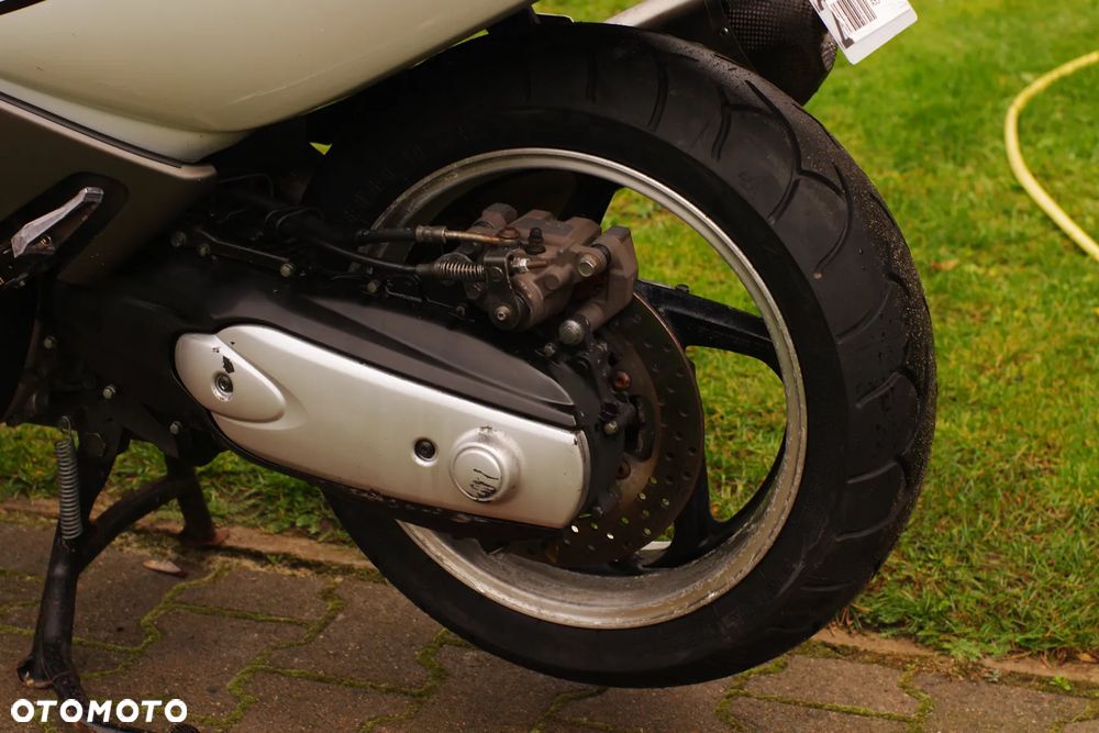 Yamaha Tmax - 27