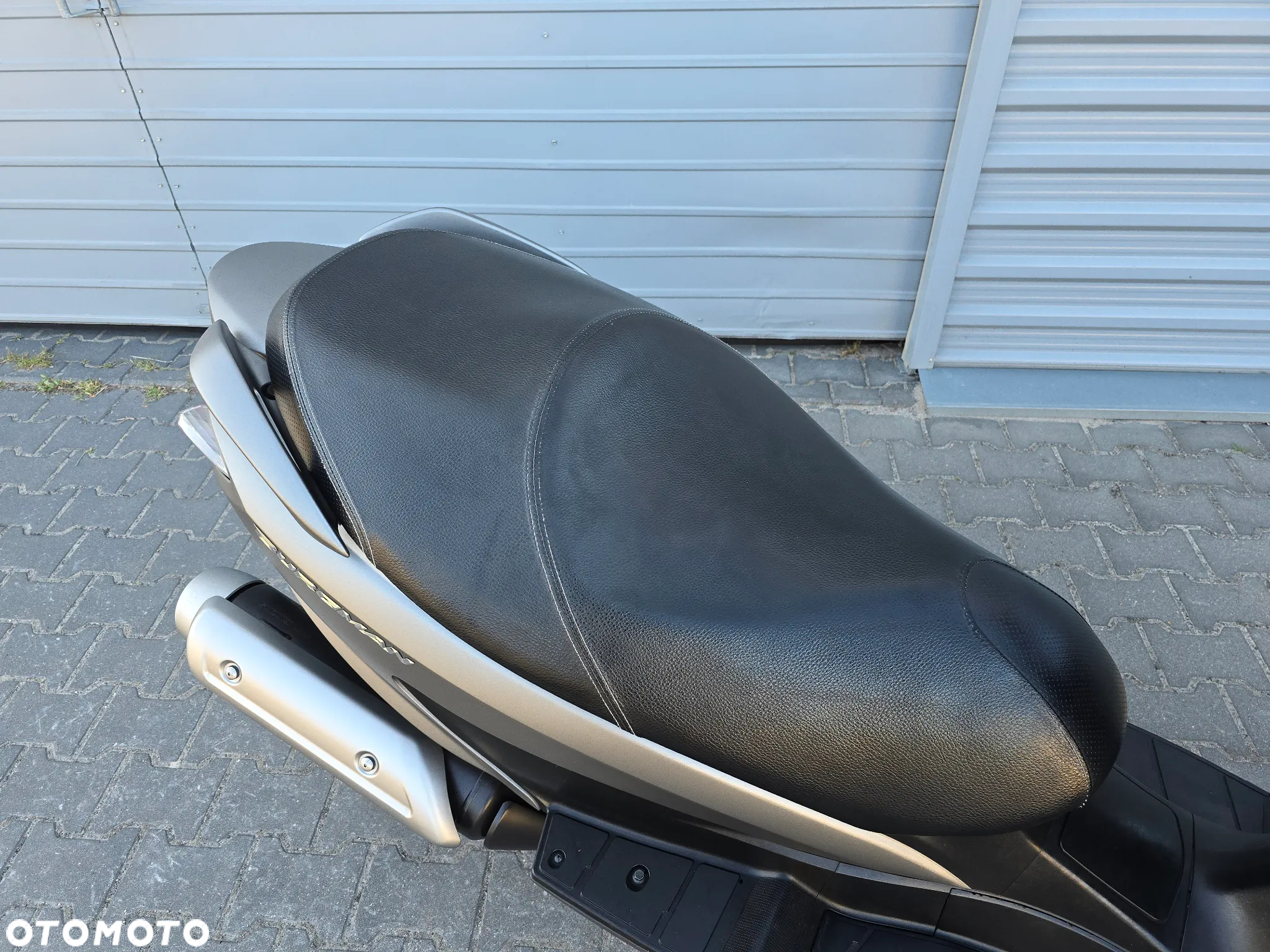 Suzuki Burgman - 7