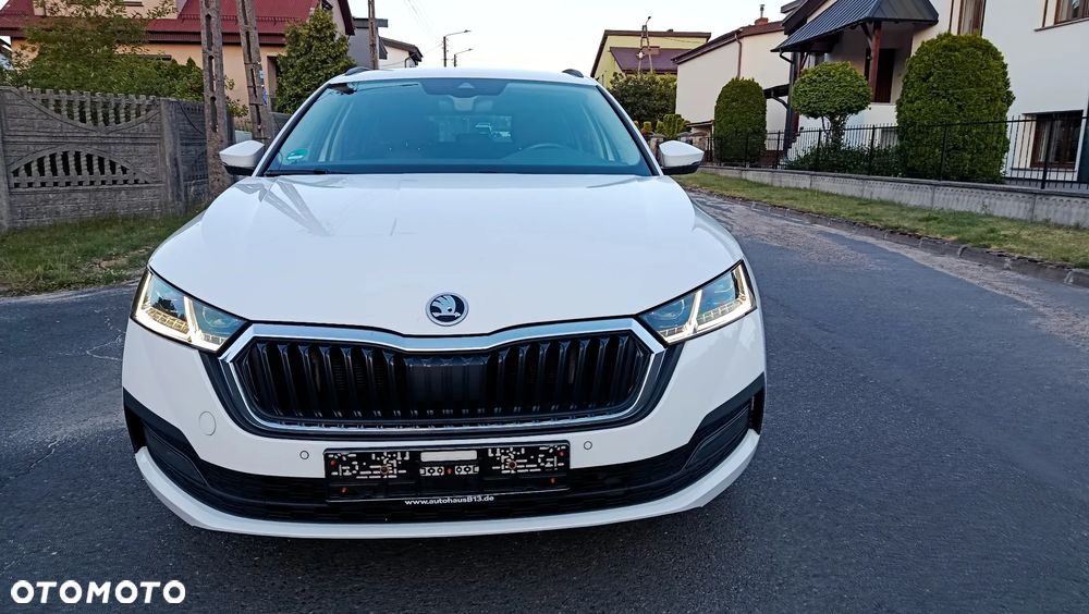 Skoda Octavia 2.0 TDI DSG Tour - 40