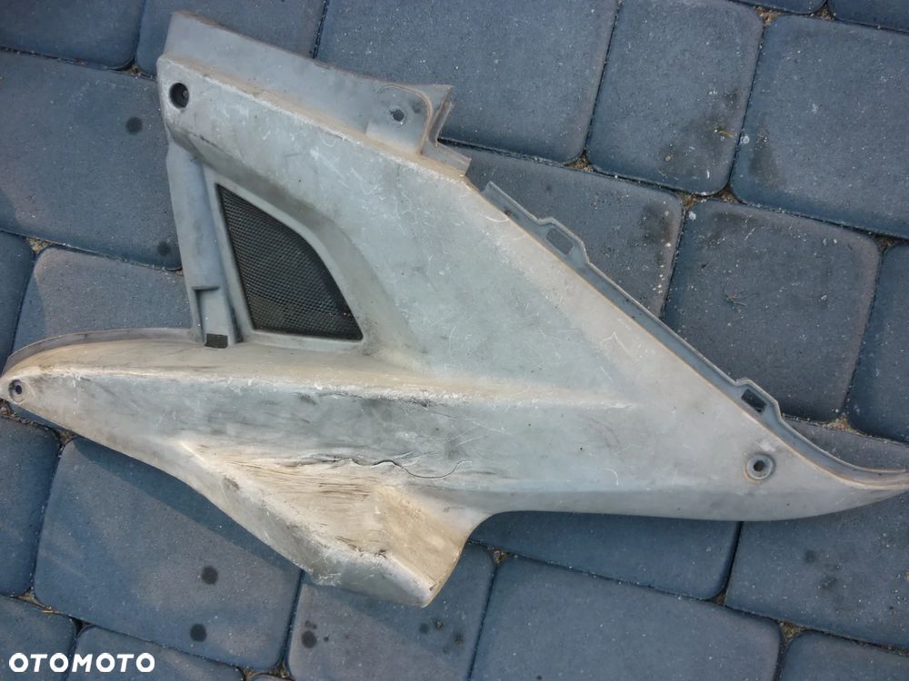 Owiewka osłona obudowa Yamaha Aerox , MBK Nitro 50 - 25