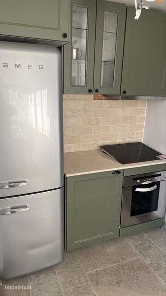 Moradia T5 em remodelaçao - Grande imagem: 3/8