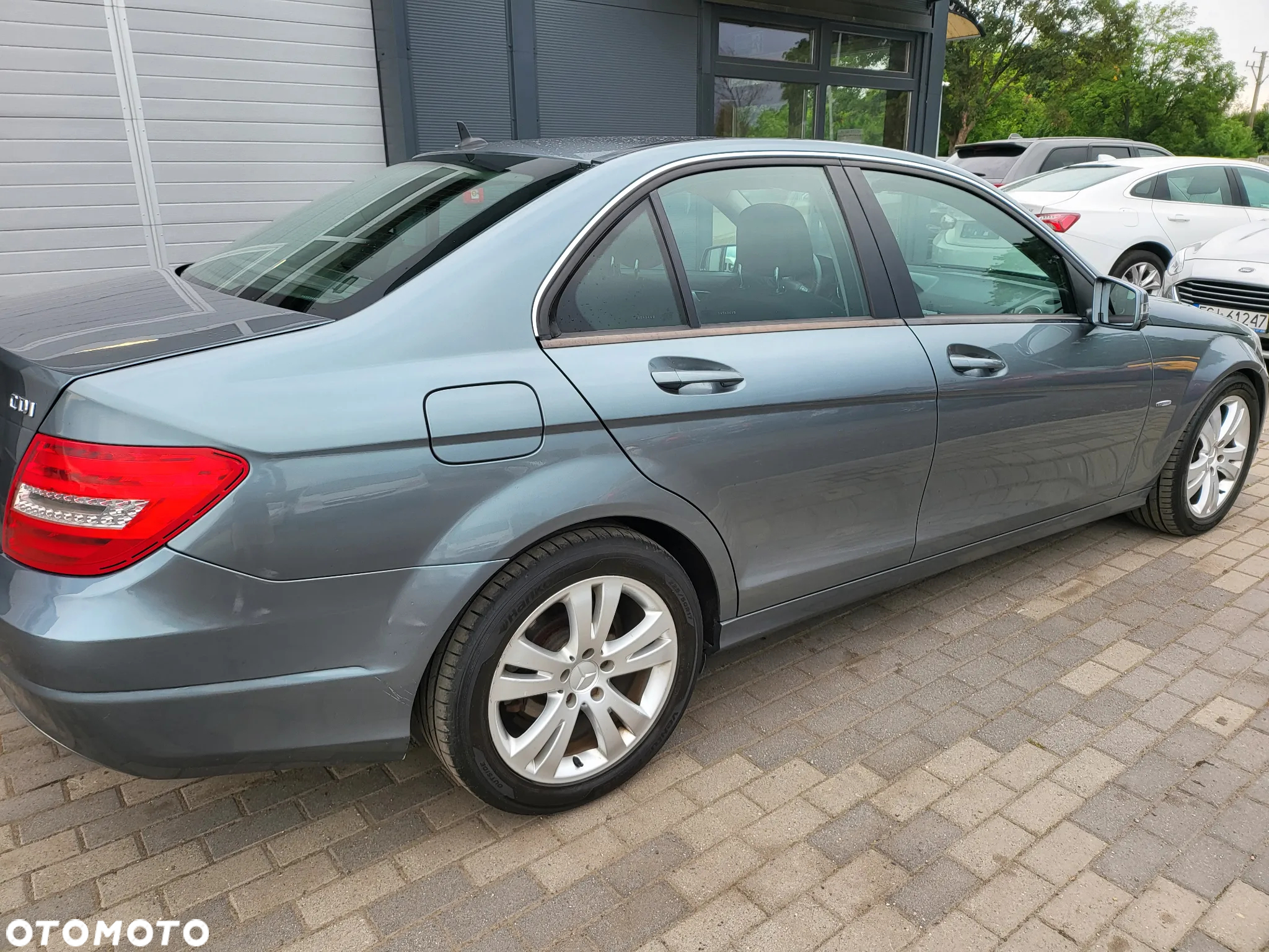 Mercedes-Benz Klasa C 220 CDI BlueEff Edition Elegance - 12