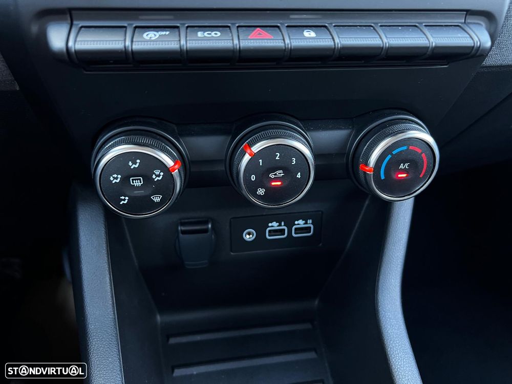 Renault Clio 1.0 TCe Exclusive - 48