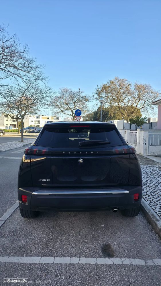 Peugeot 2008 - 5