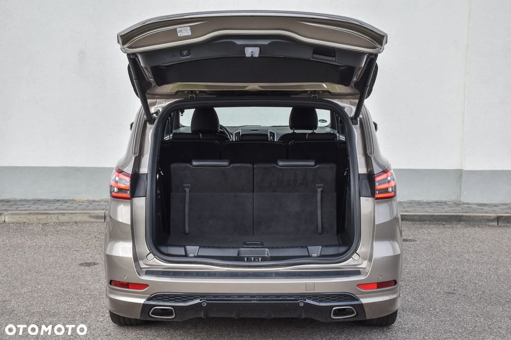 Ford S-Max 2.0 EcoBlue ST-Line - 38