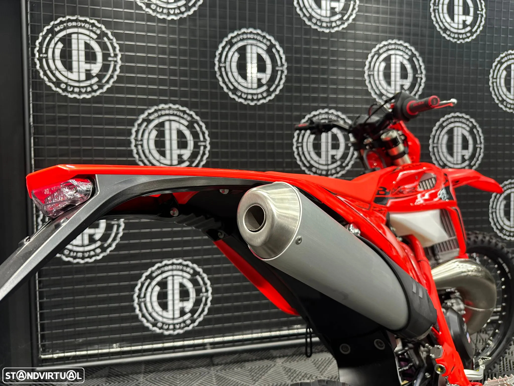 Beta RR X-PRO 2T 300 MY26 - 9