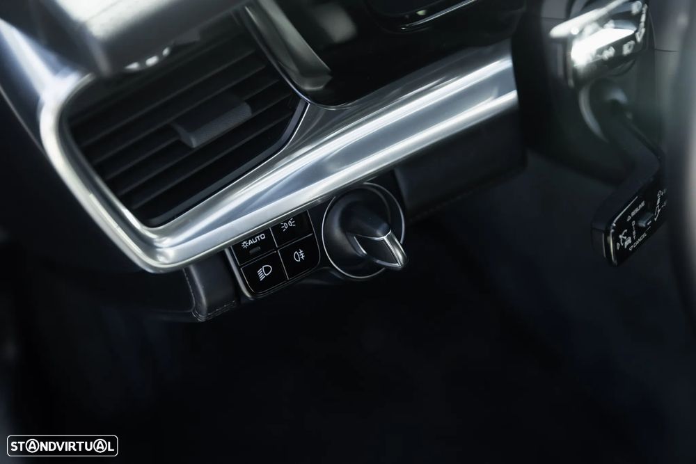 Porsche Panamera Sport Turismo 4 E-Hybrid - 9