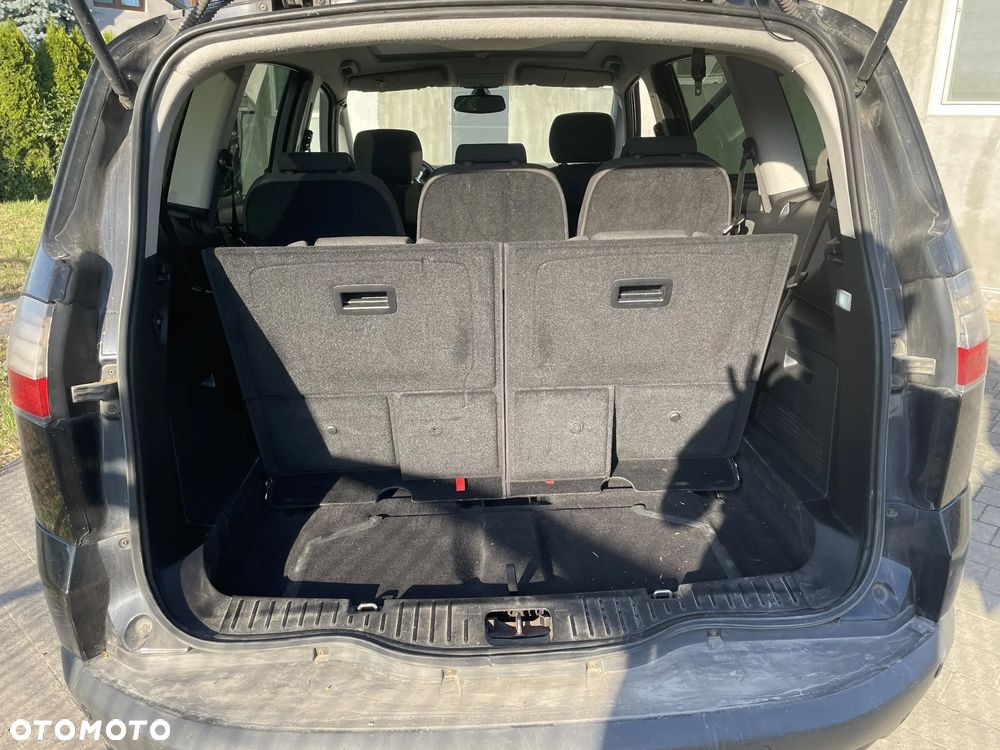 Ford S-Max 2.0 TDCi DPF Ambiente - 8