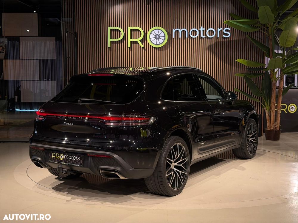 Porsche Macan T - 8