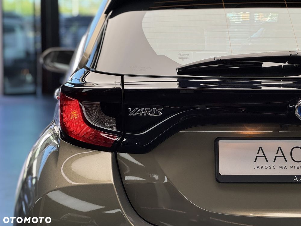 Toyota Yaris Hybrid 1.5 Comfort - 38