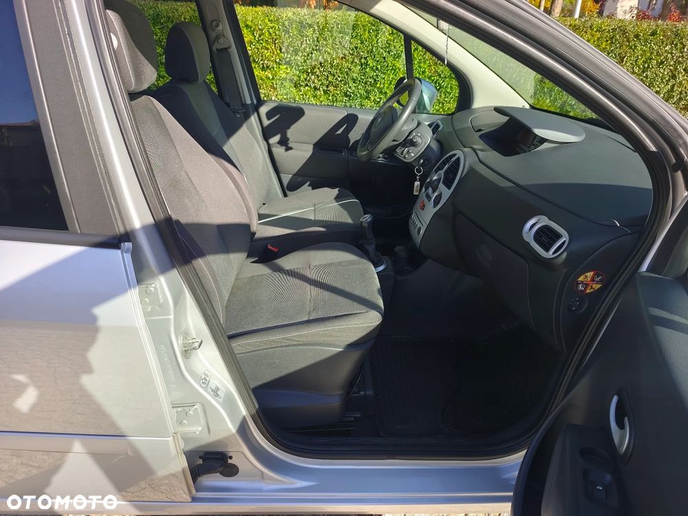 Renault Modus - 11