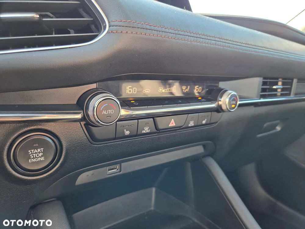 Mazda 3 - 13