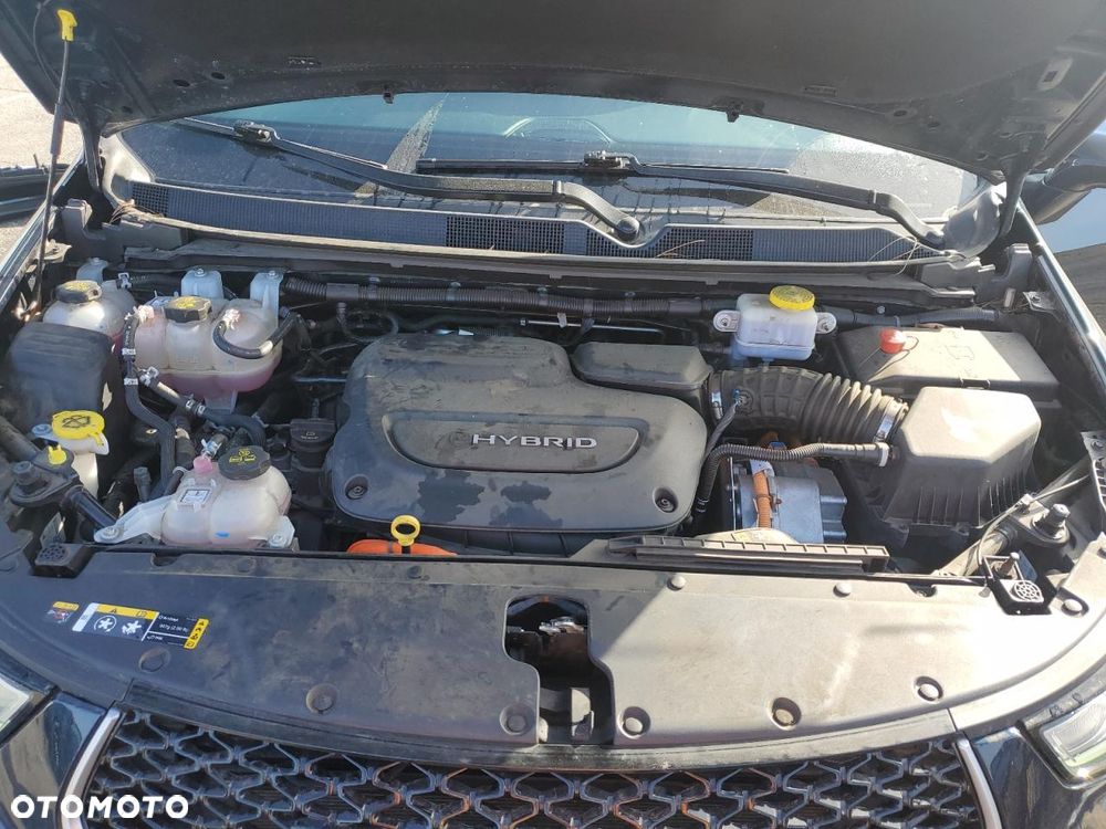 Chrysler Pacifica - 12