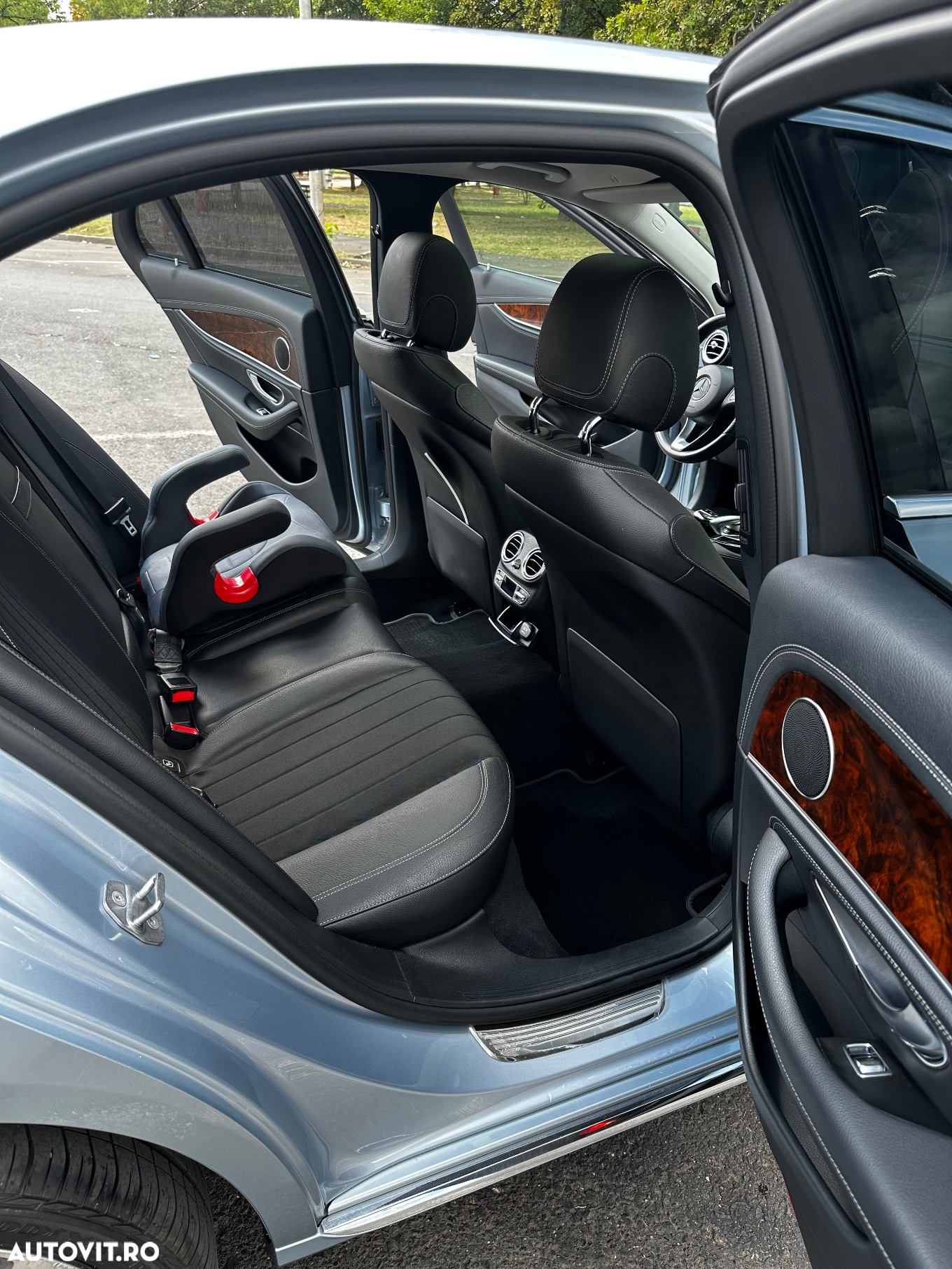 Mercedes-Benz E 220 d Aut. - 14