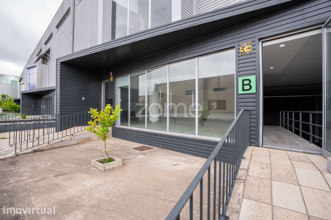Pavilhão Industrial novo com 867 m² em Santo Tirso - B - Grande imagem: 4/28
