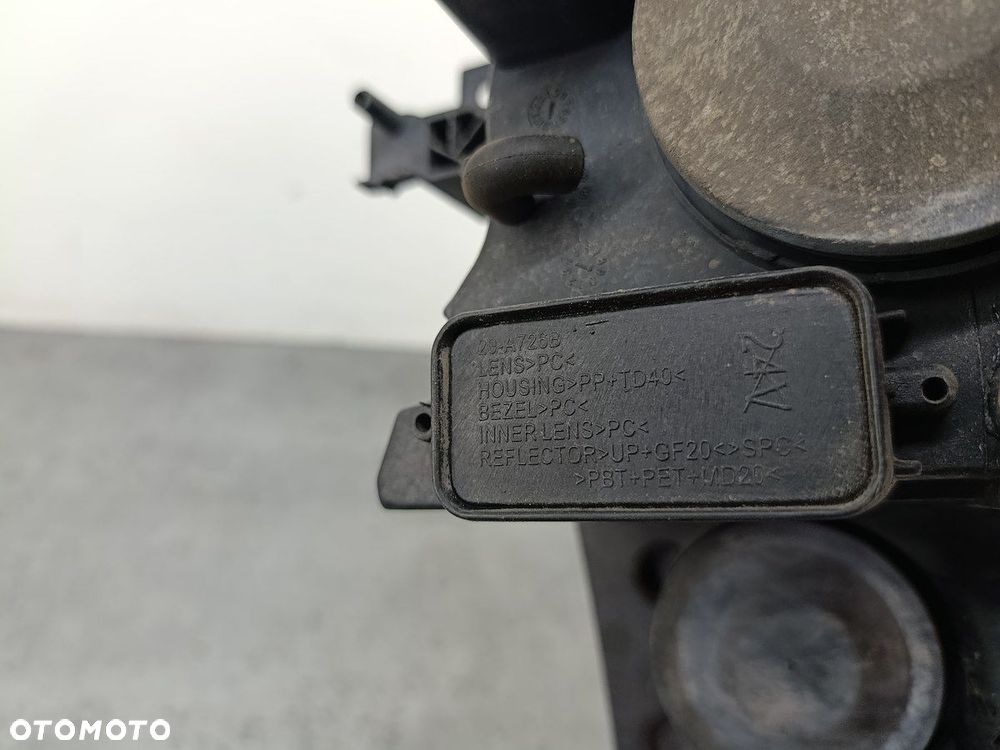 LAMPA PRZÓD LEWA OPEL ZAFIRA B 20-A726B TYC - 8