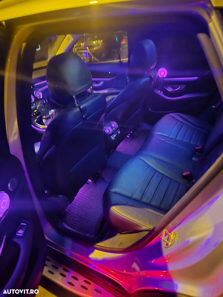 Mercedes-Benz GLC 250 d 4MATIC - 12