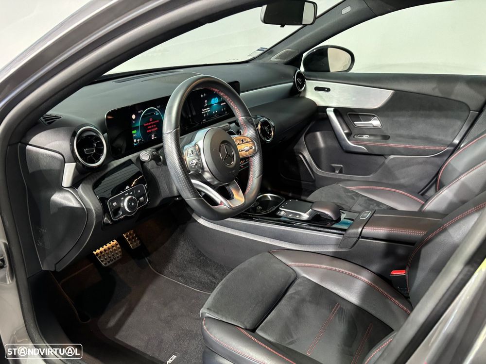 Mercedes-Benz A 250 e 8G-DCT AMG Line - 8