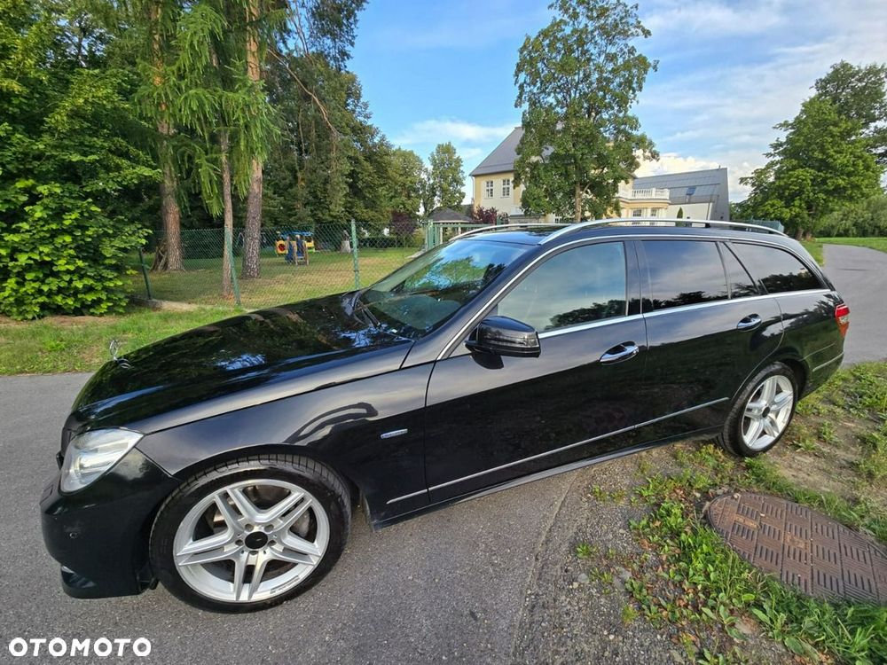 Mercedes-Benz Klasa E - 9