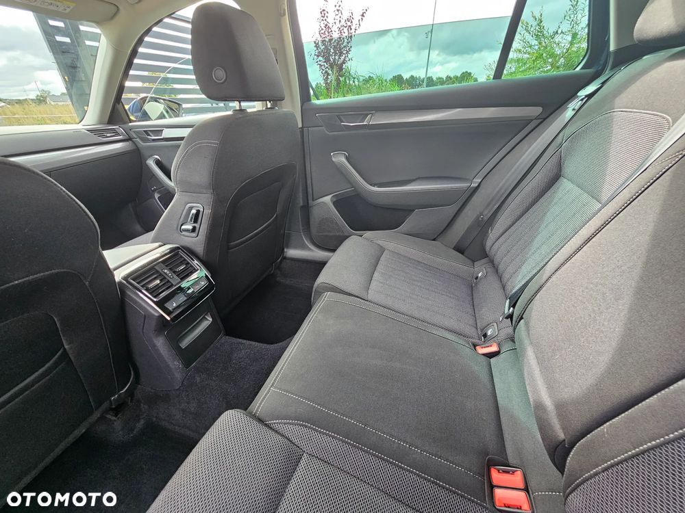 Skoda Superb 2.0 TSI Style DSG - 14