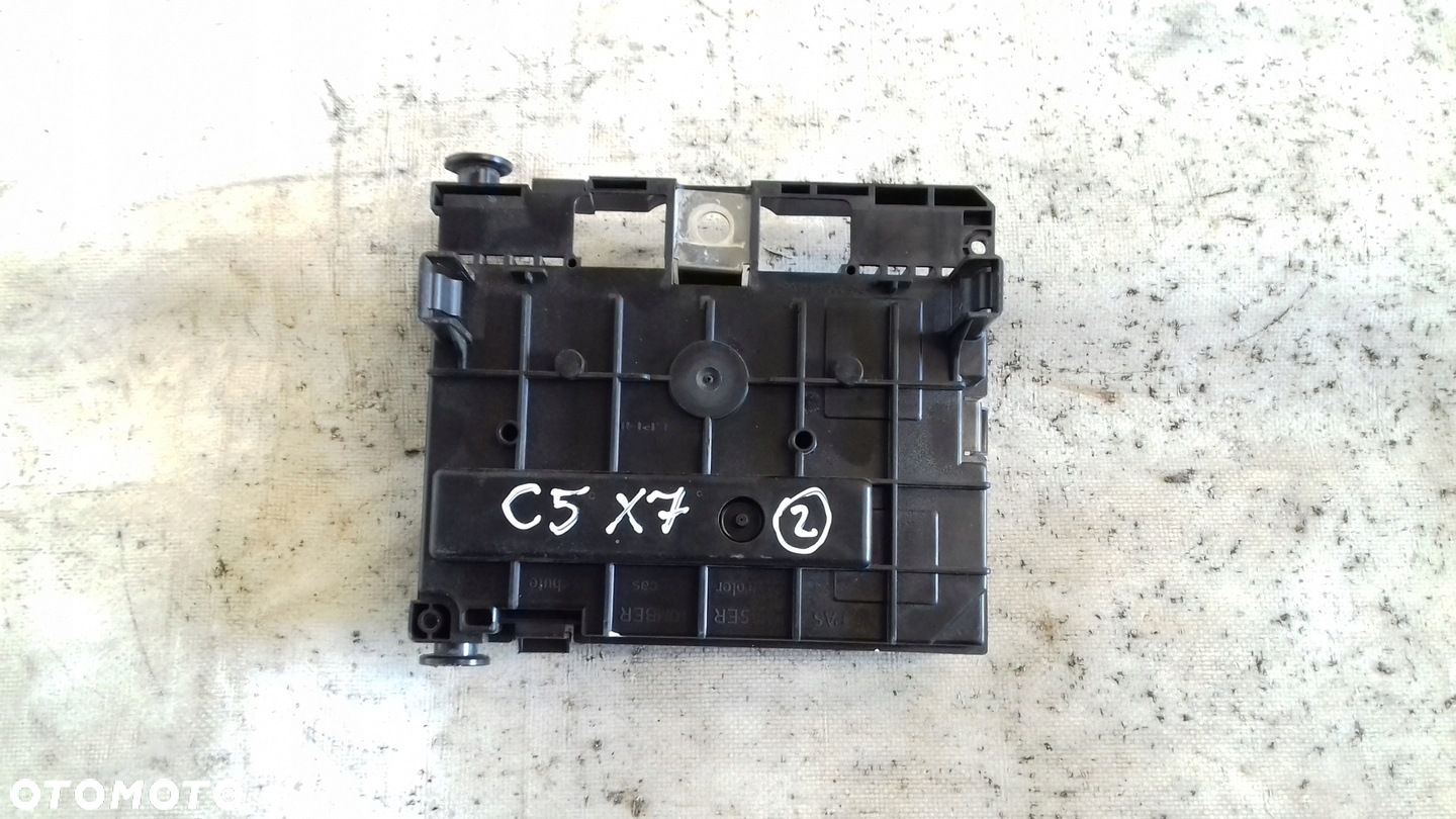 SKRZYNKA BEZPIECZNIKÓW MODUŁ BSM 9807028580 CITROEN C5 III X7 08- - 2