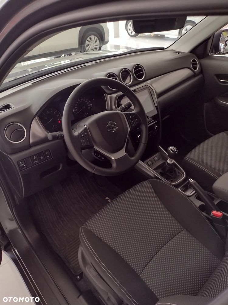 Suzuki Vitara 1.4 Boosterjet mHEV Premium Plus 2WD - 11