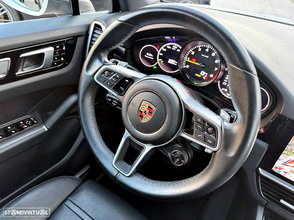 Porsche Cayenne E-Hybrid - 12