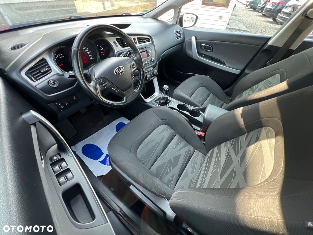 Kia Ceed 1.6 GDI Edition 7 - 21