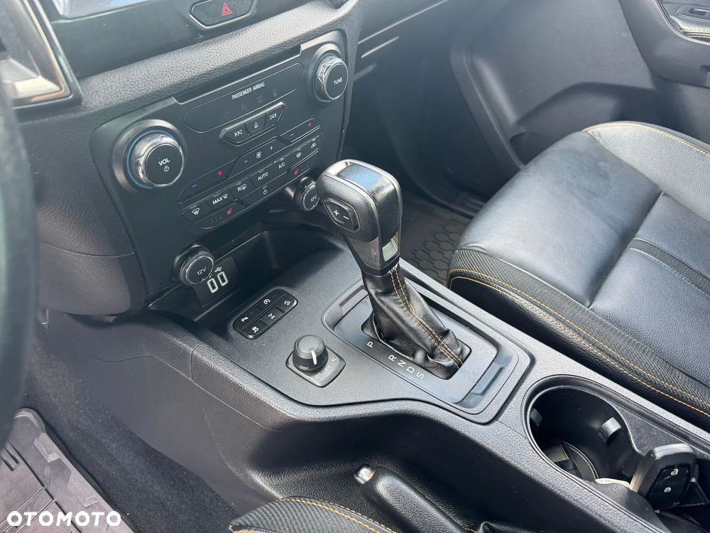 Ford Ranger 2.0 EcoBlue 4x4 DC Wildtrak - 24