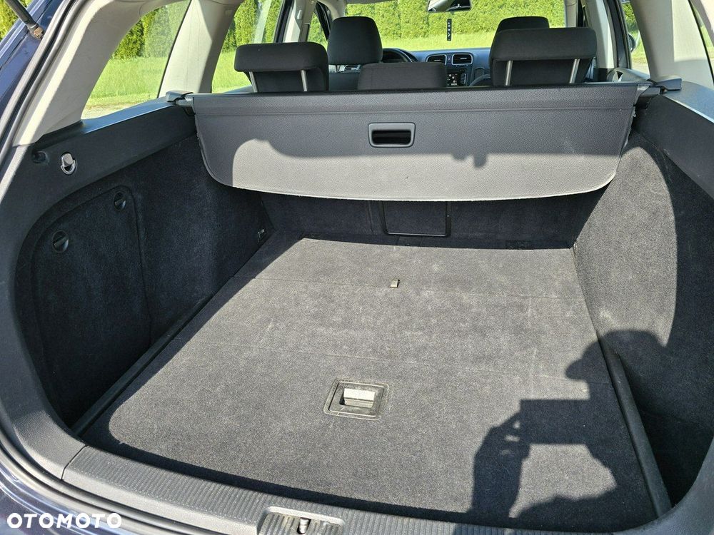 Volkswagen Golf - 19