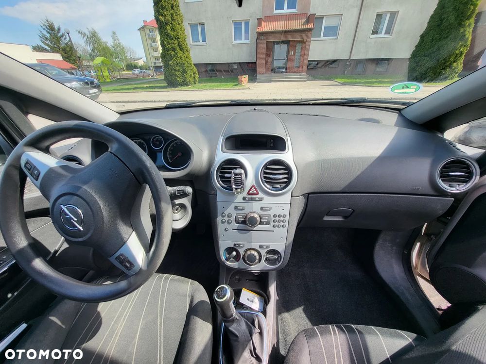 Opel Corsa - 7