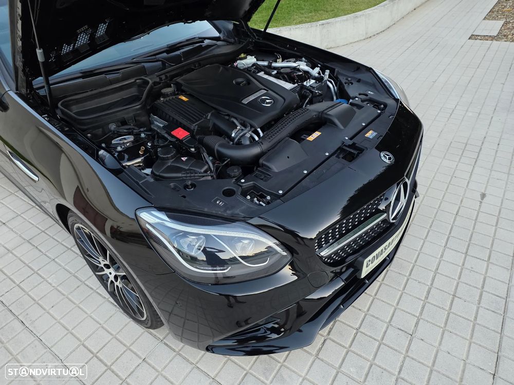 Mercedes-Benz SLC 200 - 51