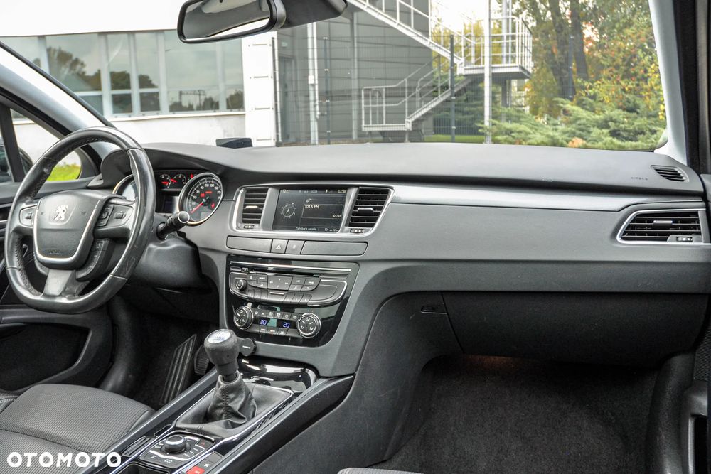 Peugeot 508 1.6 T Allure - 10