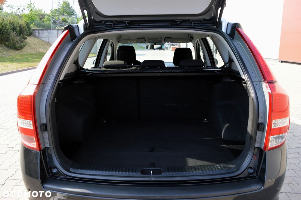Kia Ceed 1.6 Comfort + - 31