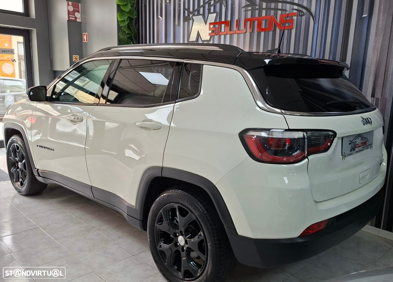Jeep Compass 1.6 M-Jet Limited - 6