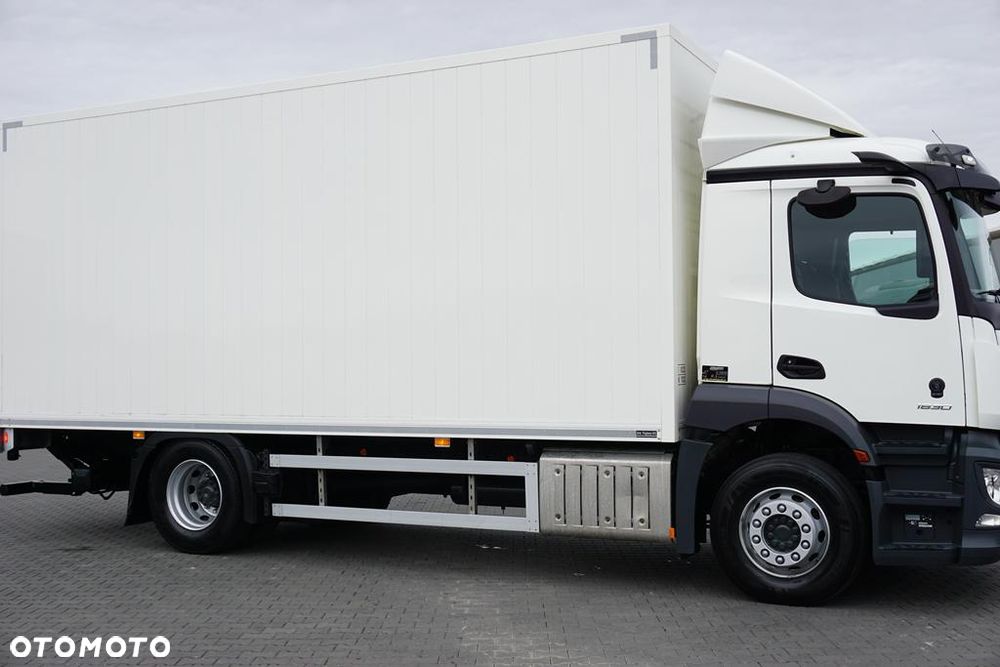 Mercedes-Benz ACTROS / 1830 / E 6 / MP 5 / KONTENER + WINDA / 16 PALET - 16
