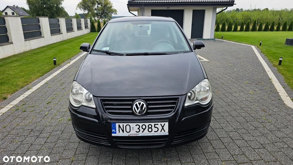Volkswagen Polo 1.4 16V Trendline - 2