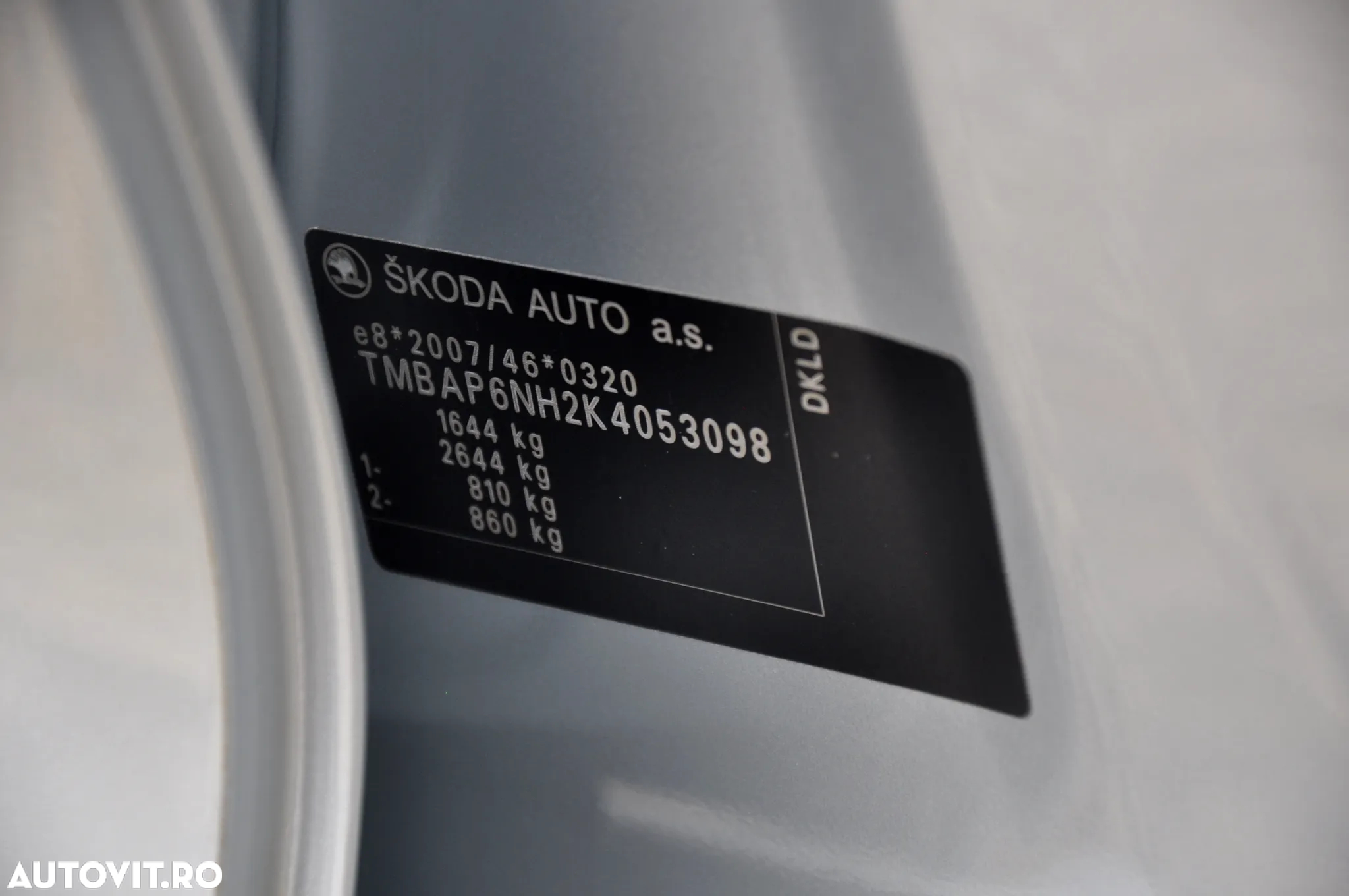 Skoda RAPID 1.0 TSI Ambition - 24